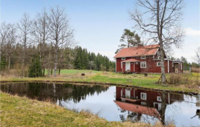 Nice Home In Ulrichamn With Wifi